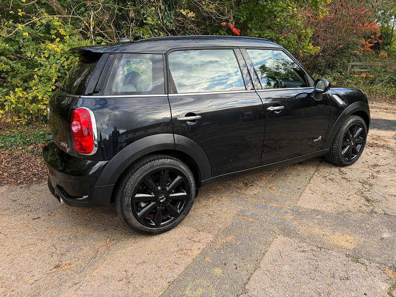 MINI Countryman 2.0 Cooper SD SUV 5dr Diesel Auto ALL4 Euro 5 (143 ps)