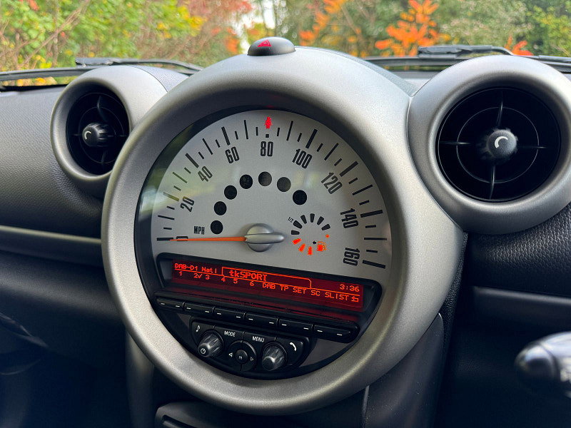 MINI Countryman 2.0 Cooper SD SUV 5dr Diesel Auto ALL4 Euro 5 (143 ps)