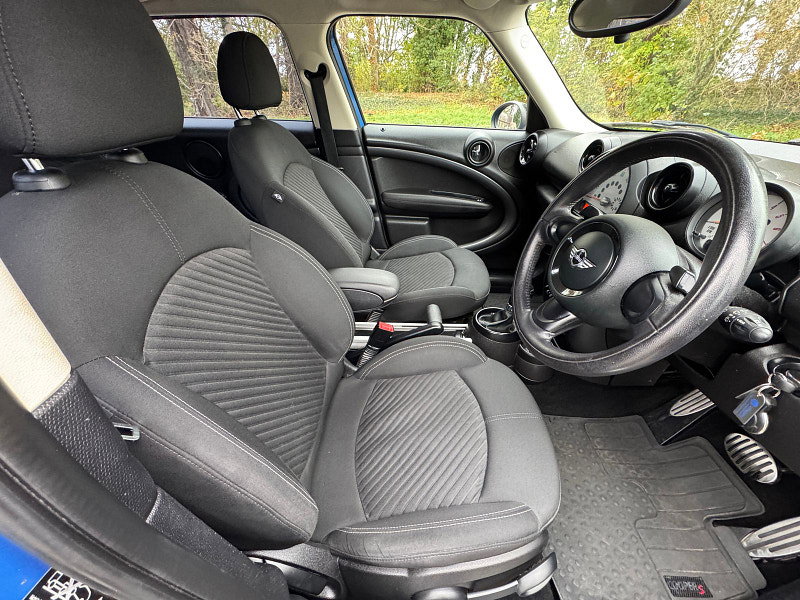 MINI Countryman 2.0 Cooper SD SUV 5dr Diesel Auto ALL4 Euro 5 (143 ps)