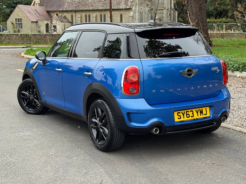MINI Countryman 2.0 Cooper SD SUV 5dr Diesel Auto ALL4 Euro 5 (143 ps)