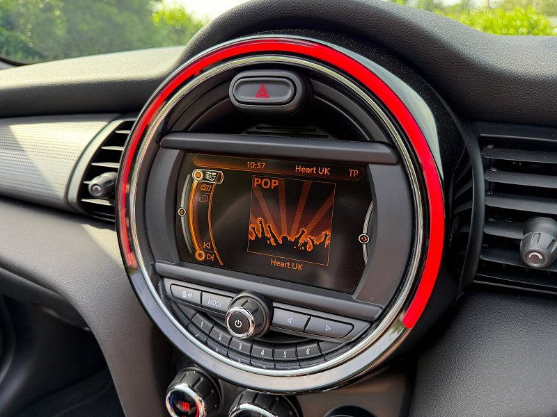MINI Convertible 1.5 Cooper Convertible 2dr Petrol Manual Euro 6 (s/s) (136 ps)