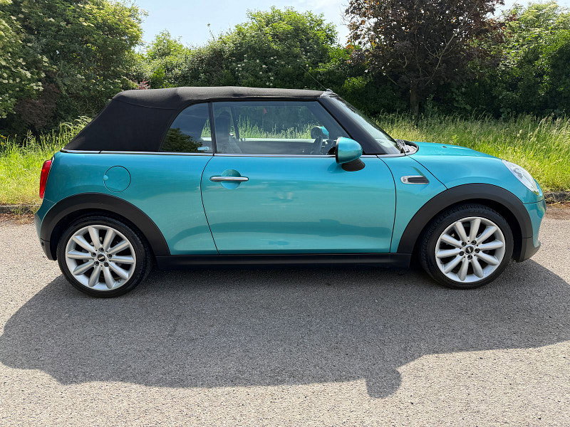MINI Convertible 1.5 Cooper Convertible 2dr Petrol Manual Euro 6 (s/s) (136 ps)