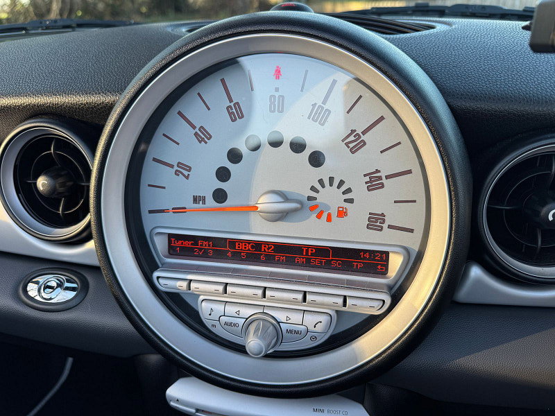 MINI Convertible 1.6 Cooper Convertible 2dr Petrol Manual Euro 4 (120 ps)