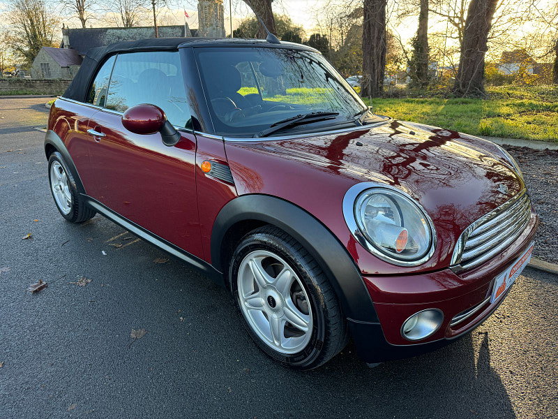 MINI Convertible 1.6 Cooper Convertible 2dr Petrol Manual Euro 4 (120 ps)