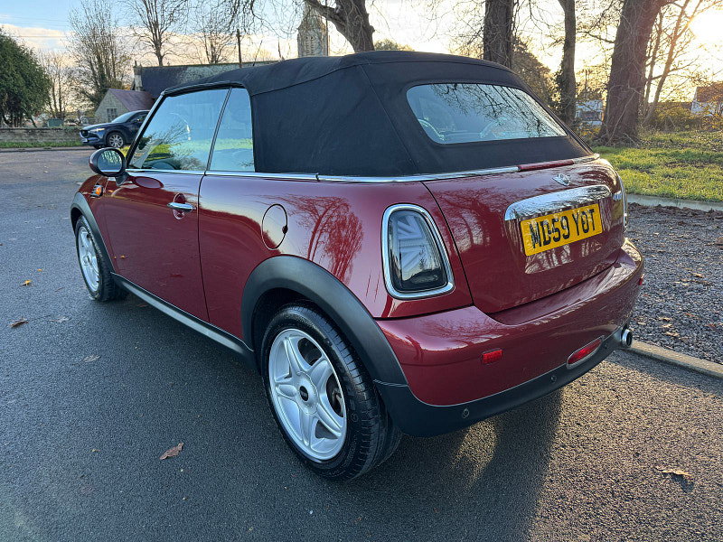 MINI Convertible 1.6 Cooper Convertible 2dr Petrol Manual Euro 4 (120 ps)