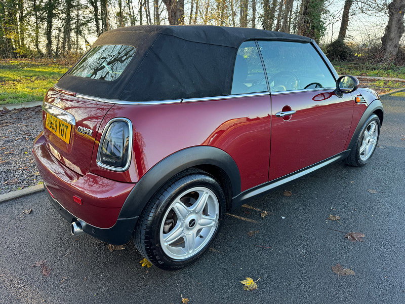 MINI Convertible 1.6 Cooper Convertible 2dr Petrol Manual Euro 4 (120 ps)