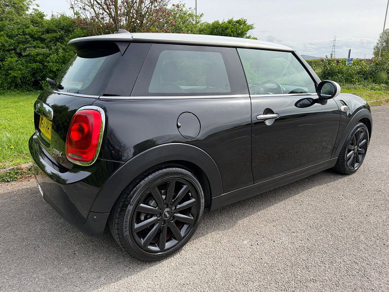 MINI Hatch 1.5 Cooper Hatchback 3dr Petrol Manual Euro 6 (s/s) (136 ps)