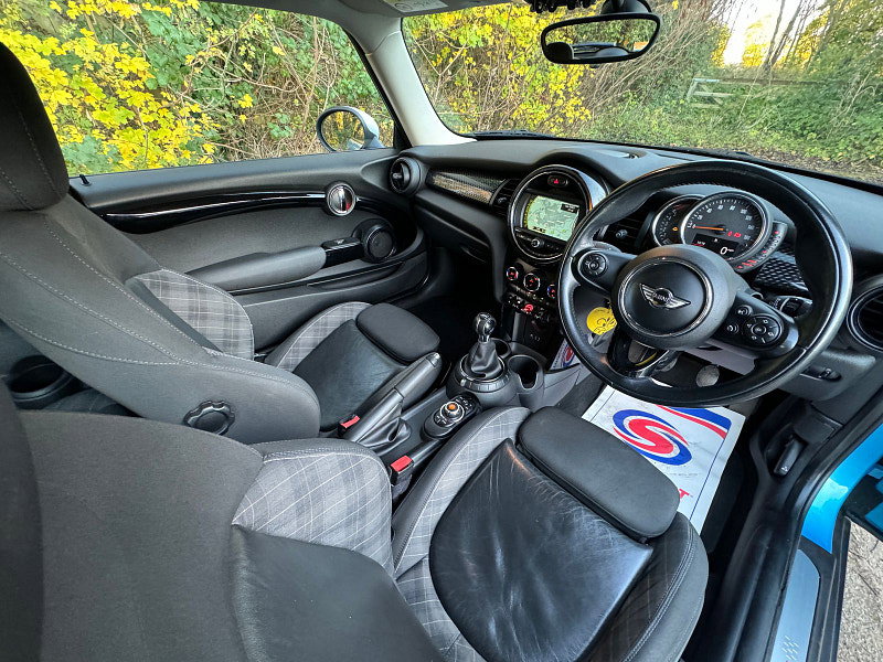 MINI Hatch 2.0 Cooper SD Hatchback 3dr Diesel Manual Euro 6 (s/s) (170 ps)
