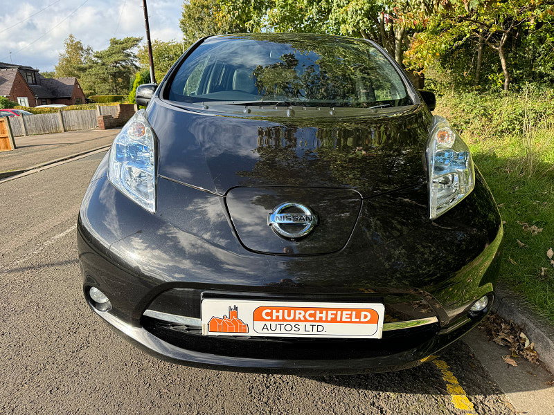 Nissan Leaf 30kWh Tekna Hatchback 5dr Electric Auto (109 bhp)