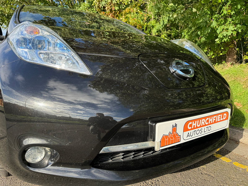 Nissan Leaf 30kWh Tekna Hatchback 5dr Electric Auto (109 bhp)