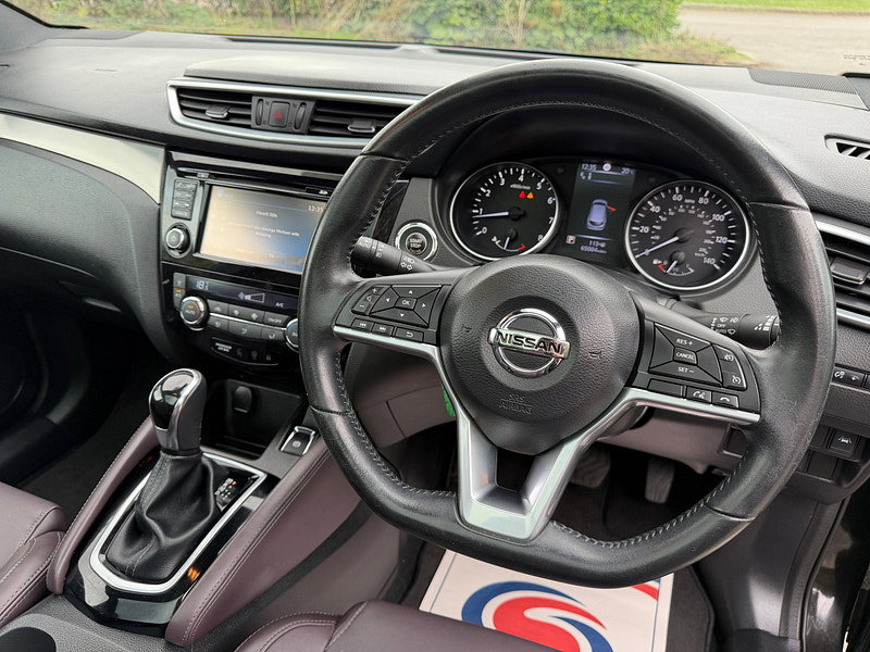 Nissan Qashqai 1.2 DIG-T Tekna+ SUV 5dr Petrol XTRON Euro 6 (s/s) (115 ps)