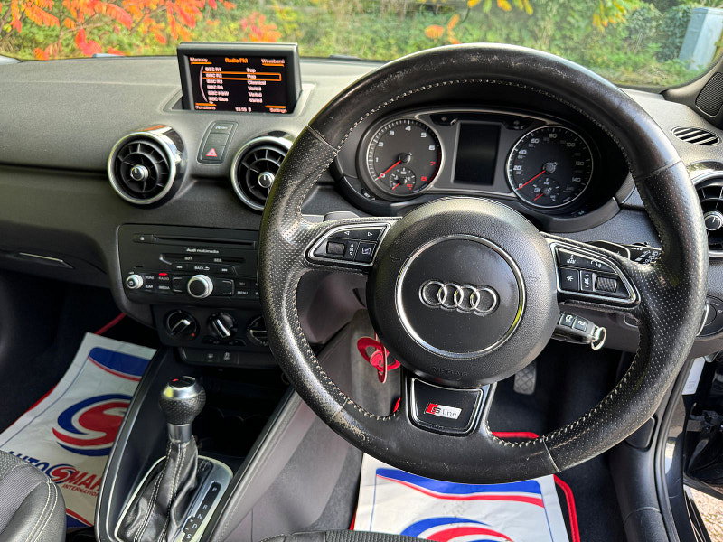 Audi A1 1.4 TFSI S line Hatchback 3dr Petrol S Tronic Euro 5 (s/s) (122 ps)
