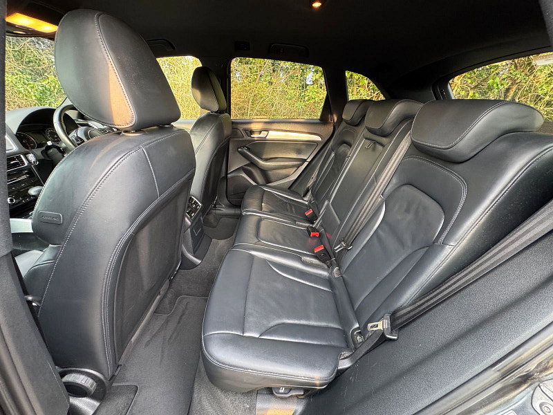 Audi Q5 2.0 TFSI S line Plus SUV 5dr Petrol Tiptronic quattro Euro 6 (s/s) (230 ps)