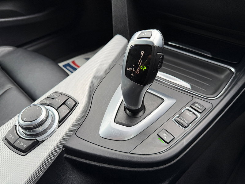 BMW 4 Series 2.0 420i M Sport Coupe 2dr Petrol Auto xDrive Euro 6 (s/s) (184 ps)