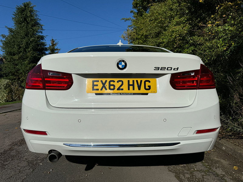 BMW 3 Series 2.0 320d Luxury Saloon 4dr Diesel Auto Euro 5 (s/s) (184 ps)