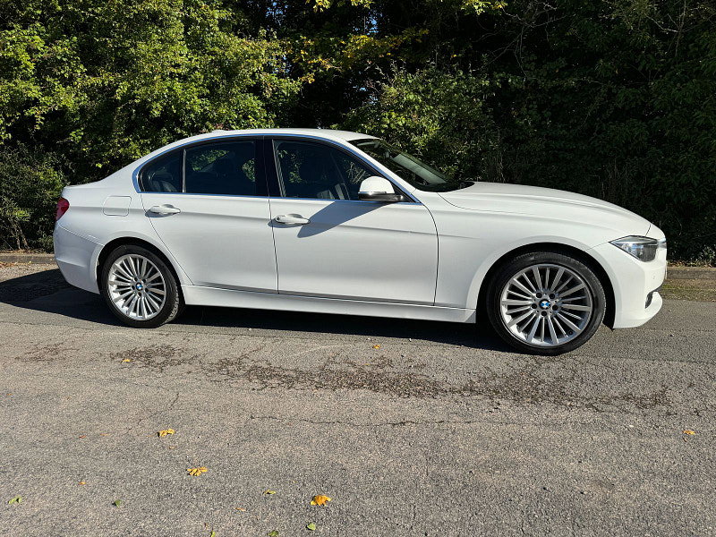 BMW 3 Series 2.0 320d Luxury Saloon 4dr Diesel Auto Euro 5 (s/s) (184 ps)