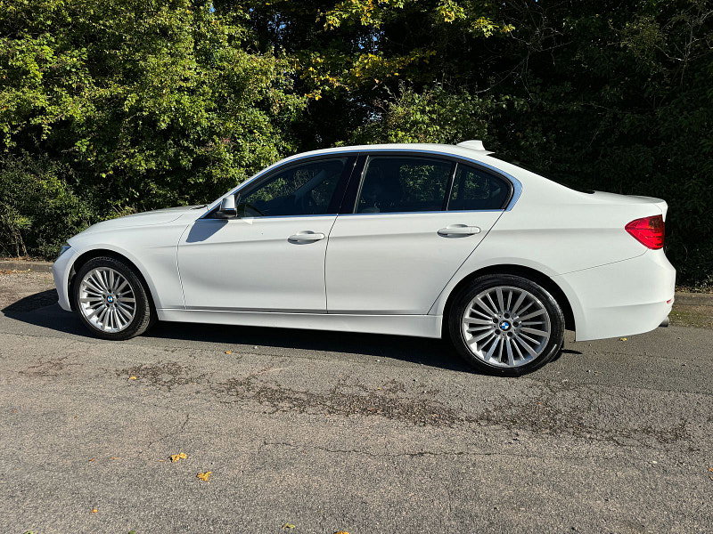 BMW 3 Series 2.0 320d Luxury Saloon 4dr Diesel Auto Euro 5 (s/s) (184 ps)