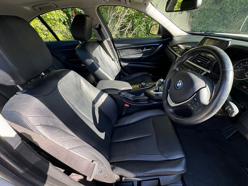 BMW 3 Series 2.0 320d Luxury Saloon 4dr Diesel Auto Euro 5 (s/s) (184 ps)