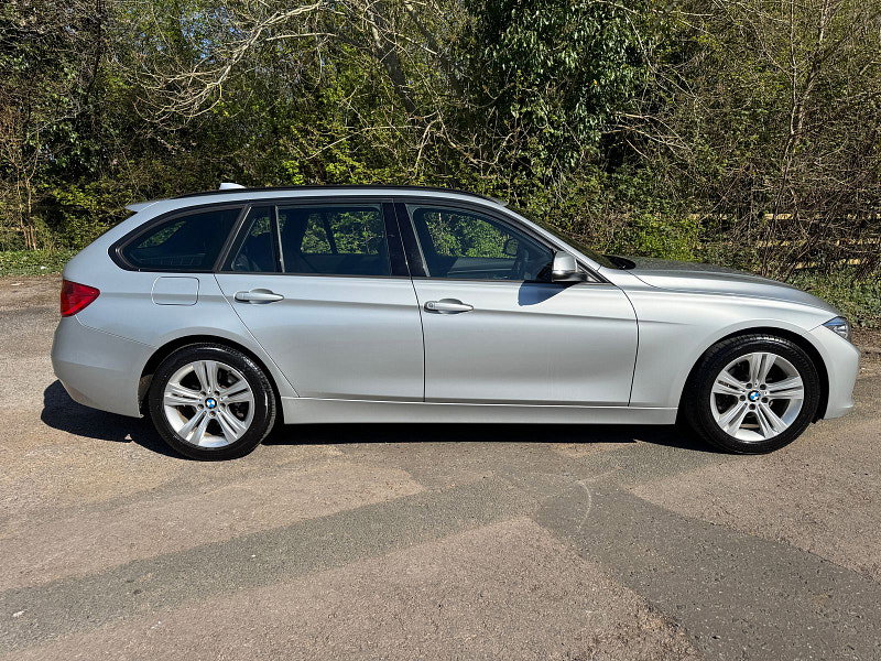 BMW 3 Series 2.0 320i Sport Touring 5dr Petrol Manual Euro 6 (s/s) (184 ps)