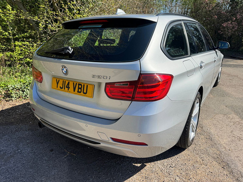 BMW 3 Series 2.0 320i Sport Touring 5dr Petrol Manual Euro 6 (s/s) (184 ps)