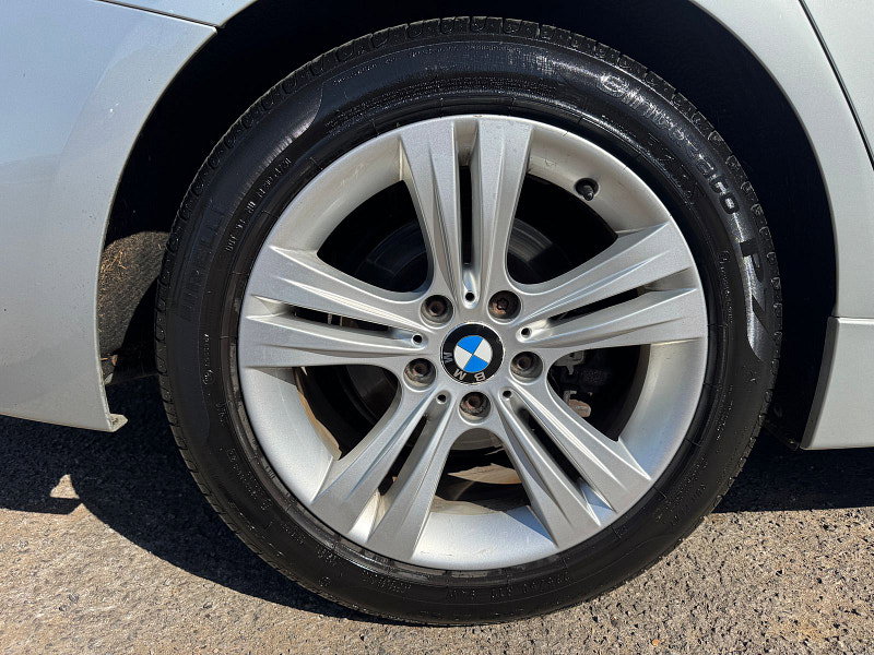 BMW 3 Series 2.0 320i Sport Touring 5dr Petrol Manual Euro 6 (s/s) (184 ps)