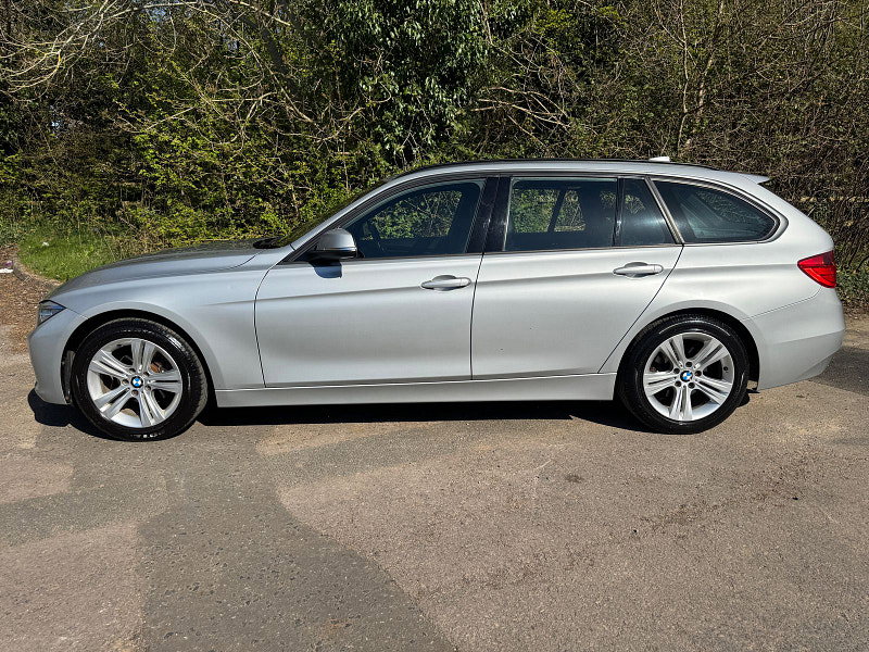 BMW 3 Series 2.0 320i Sport Touring 5dr Petrol Manual Euro 6 (s/s) (184 ps)