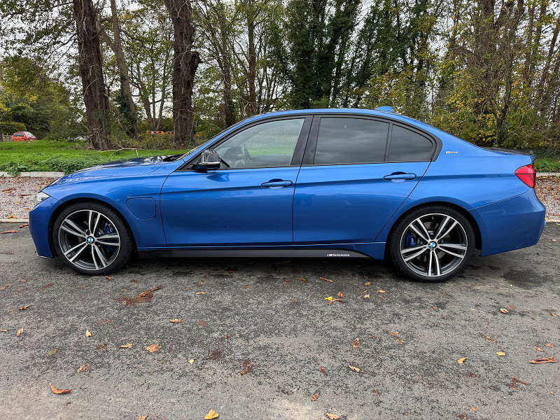 BMW 3 Series 2.0 330e 7.6kWh M Sport Saloon 4dr Petrol Plug-in Hybrid Auto Euro 6 (s/s) (252 ps)
