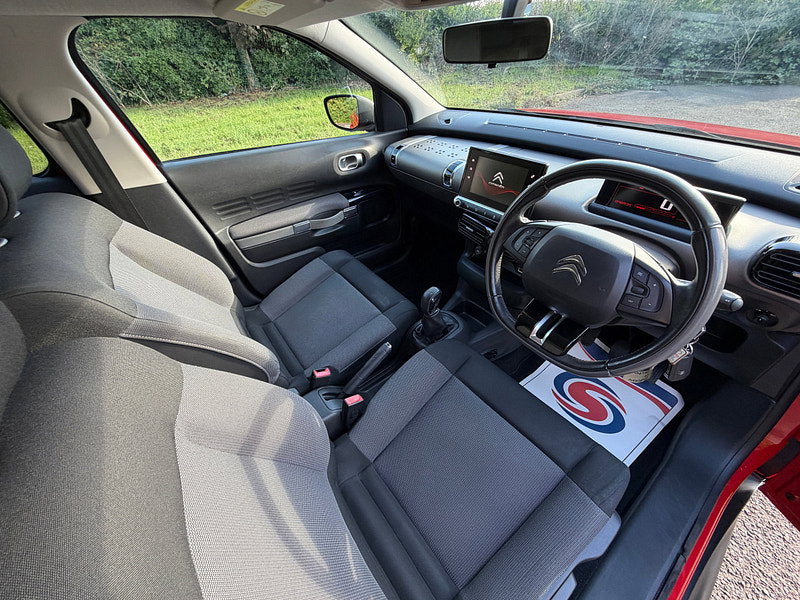 Citroen C4 Cactus 1.2 PureTech Feel Hatchback 5dr Petrol Manual Euro 6 (s/s) (110 ps)