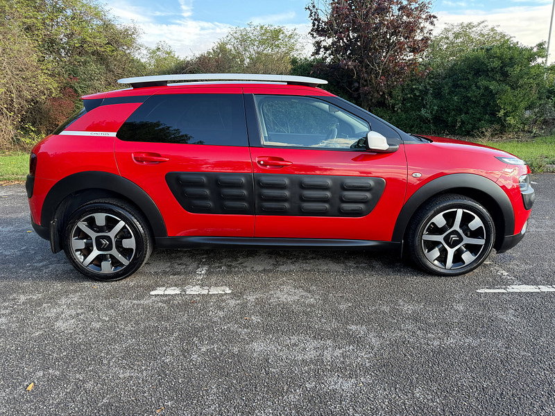 Citroen C4 Cactus 1.2 PureTech Feel Hatchback 5dr Petrol Manual Euro 6 (s/s) (110 ps)
