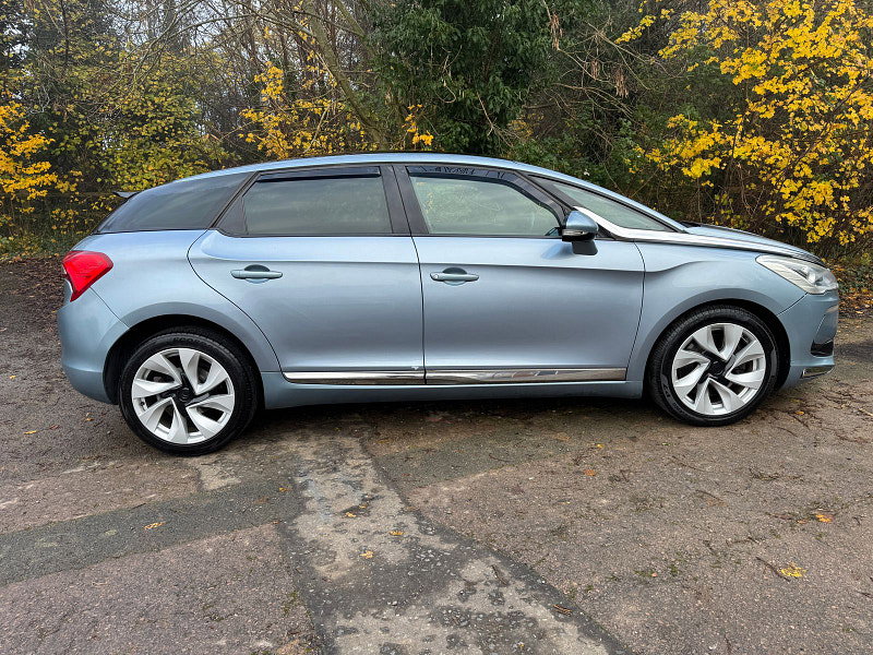 Citroen DS5 2.0 HDi DStyle Hatchback 5dr Diesel Manual Euro 5 (160 ps)