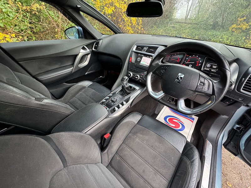 Citroen DS5 2.0 HDi DStyle Hatchback 5dr Diesel Manual Euro 5 (160 ps)