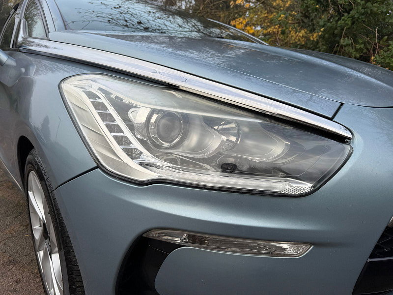 Citroen DS5 2.0 HDi DStyle Hatchback 5dr Diesel Manual Euro 5 (160 ps)