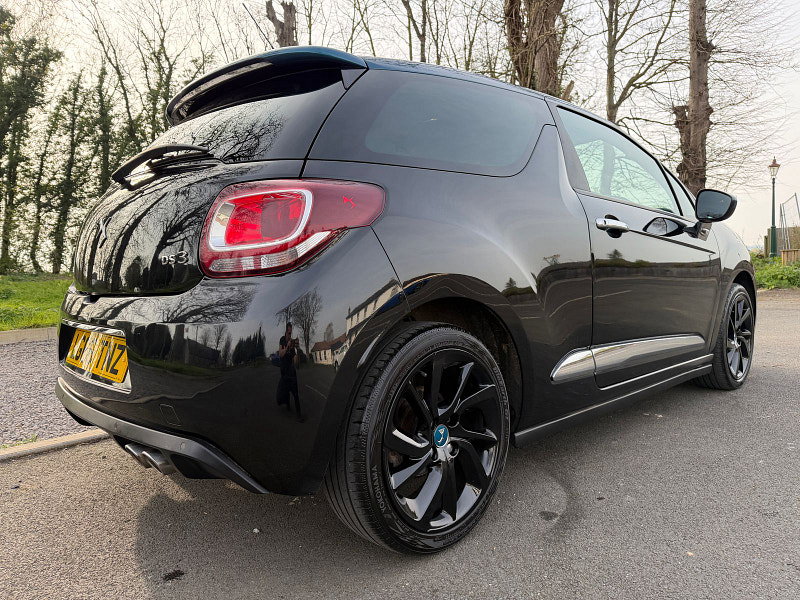 DS Automobiles DS 3 1.6 BlueHDi Prestige Hatchback 3dr Diesel Manual Euro 6 (s/s) (120 ps)