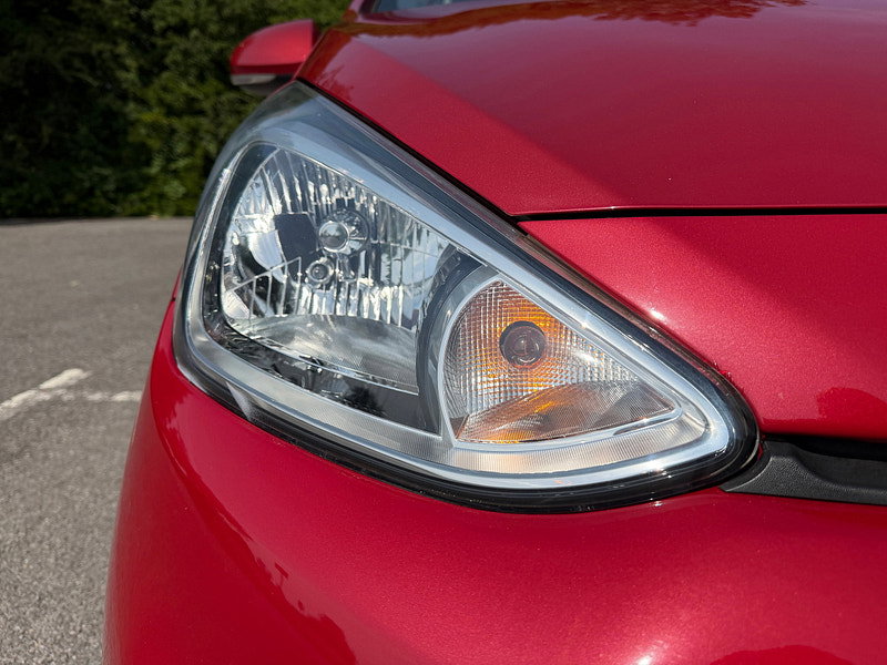 Hyundai I10 1.2 Premium SE Hatchback 5dr Petrol Auto Euro 6 (87 ps)