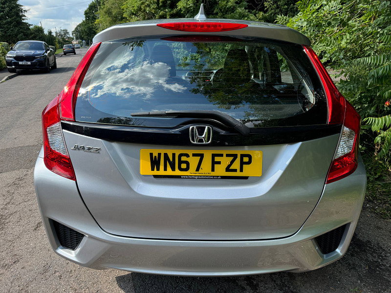 Honda Jazz 1.3 i-VTEC S Hatchback 5dr Petrol Manual Euro 6 (s/s) (102 ps)