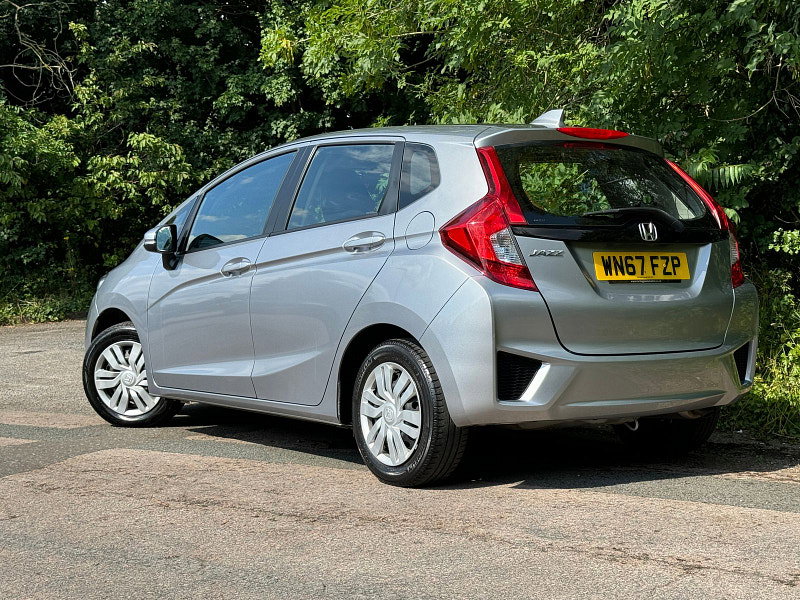 Honda Jazz 1.3 i-VTEC S Hatchback 5dr Petrol Manual Euro 6 (s/s) (102 ps)