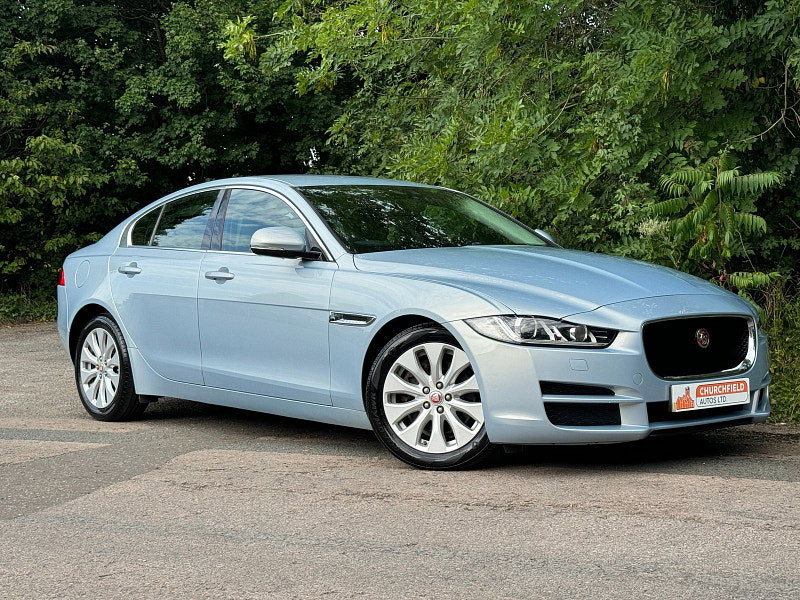 Jaguar XE 2.0d Portfolio Saloon 4dr Diesel Auto Euro 6 (s/s) (163 ps)