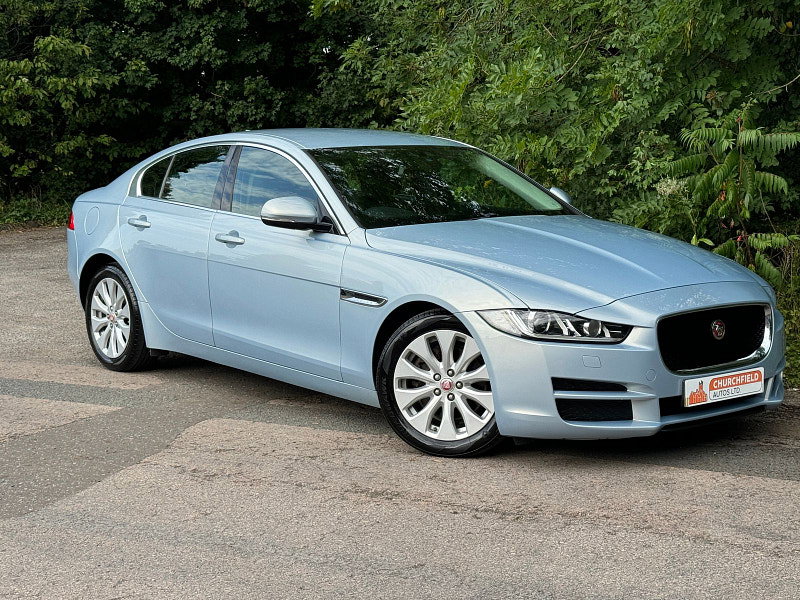 Jaguar XE 2.0d Portfolio Saloon 4dr Diesel Auto Euro 6 (s/s) (163 ps)