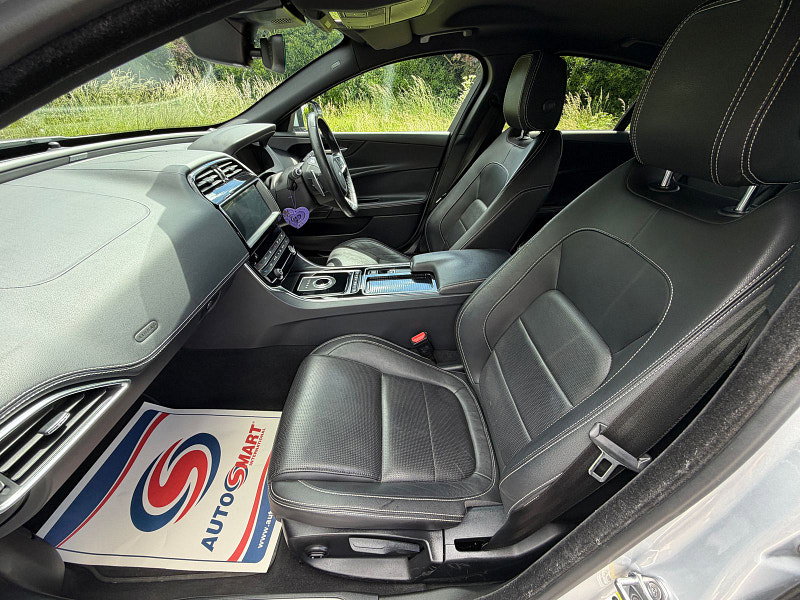 Jaguar XE 2.0d R-Sport Saloon 4dr Diesel Auto Euro 6 (s/s) (180 ps)