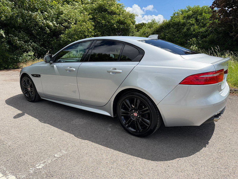 Jaguar XE 2.0d R-Sport Saloon 4dr Diesel Auto Euro 6 (s/s) (180 ps)