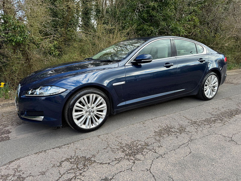 Jaguar XF 2.2d Portfolio Saloon 4dr Diesel Auto Euro 5 (s/s) (200 ps)