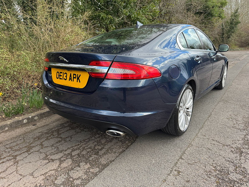 Jaguar XF 2.2d Portfolio Saloon 4dr Diesel Auto Euro 5 (s/s) (200 ps)