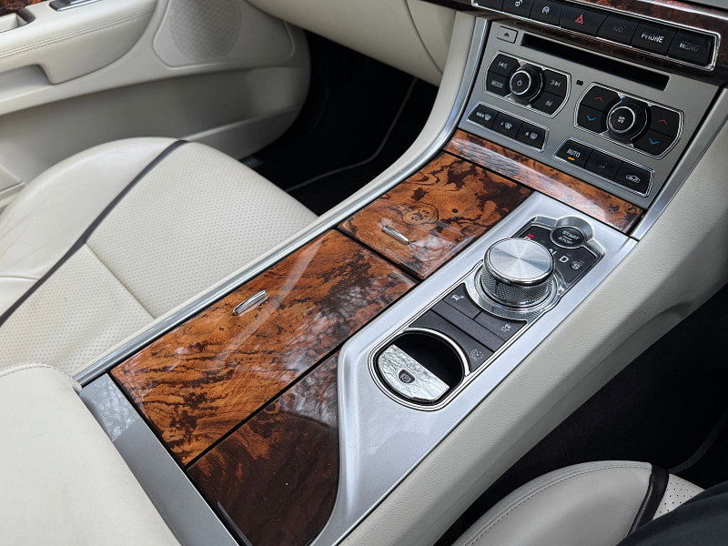 Jaguar XF 2.2d Portfolio Saloon 4dr Diesel Auto Euro 5 (s/s) (200 ps)