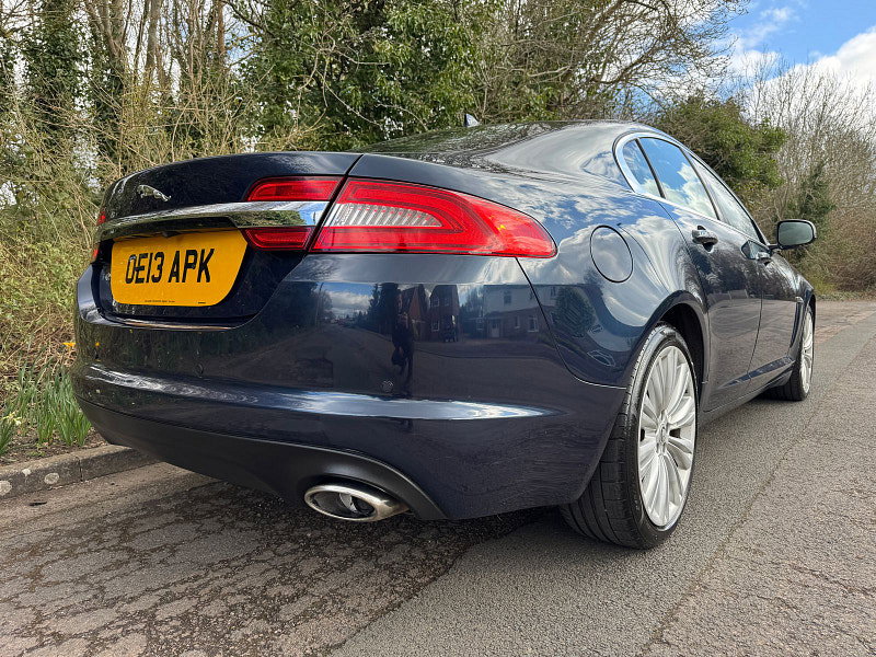 Jaguar XF 2.2d Portfolio Saloon 4dr Diesel Auto Euro 5 (s/s) (200 ps)