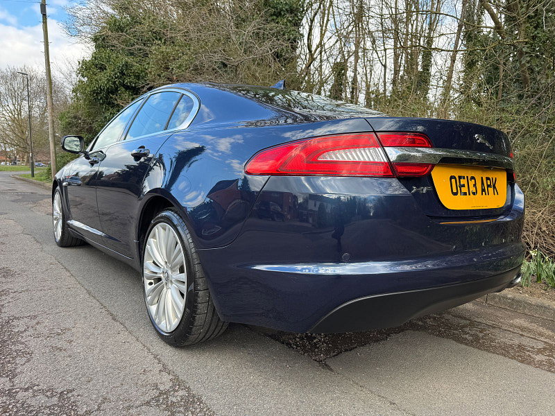 Jaguar XF 2.2d Portfolio Saloon 4dr Diesel Auto Euro 5 (s/s) (200 ps)