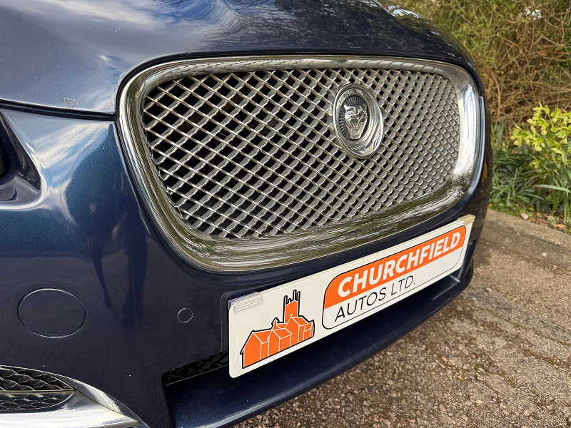 Jaguar XF 2.2d Portfolio Saloon 4dr Diesel Auto Euro 5 (s/s) (200 ps)