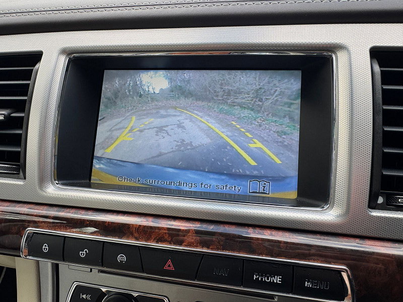 Jaguar XF 2.2d Portfolio Saloon 4dr Diesel Auto Euro 5 (s/s) (200 ps)