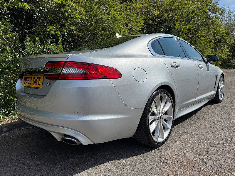 Jaguar XF 3.0d S V6 Portfolio Saloon 4dr Diesel Auto Euro 5 (s/s) (275 ps)