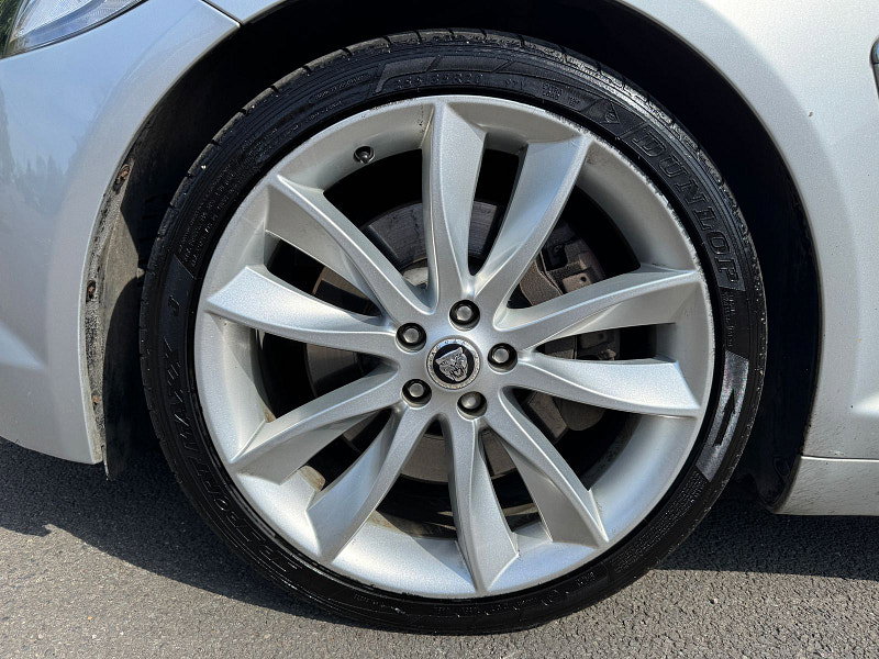 Jaguar XF 3.0d S V6 Portfolio Saloon 4dr Diesel Auto Euro 5 (s/s) (275 ps)
