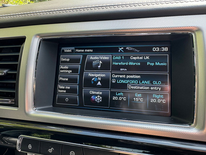 Jaguar XF 3.0d S V6 Portfolio Saloon 4dr Diesel Auto Euro 5 (s/s) (275 ps)